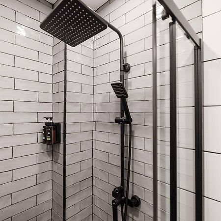 Apartamentos Y Lofts En Triana Seville Luaran gambar