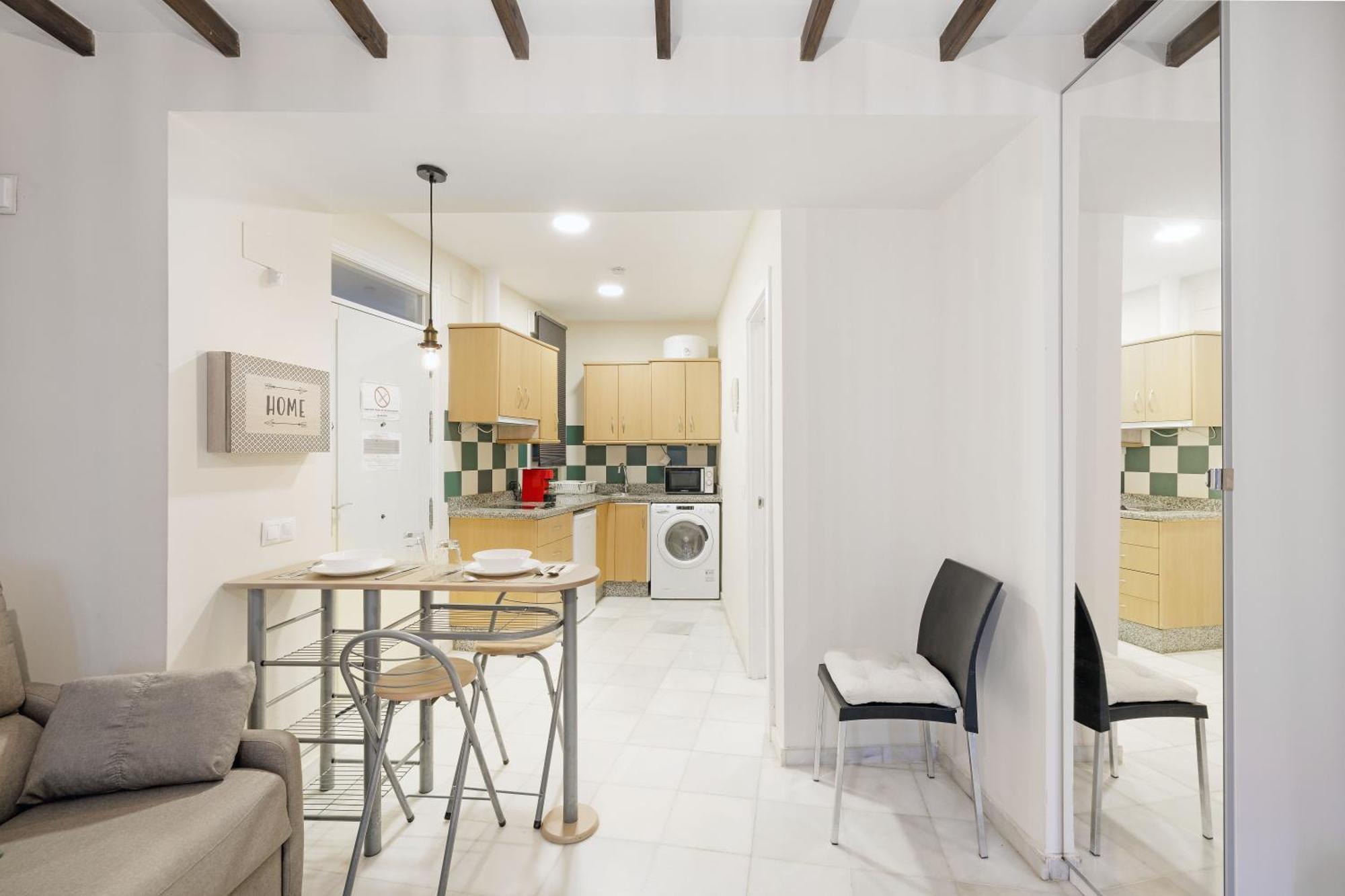 Apartamentos Y Lofts En Triana Seville Luaran gambar